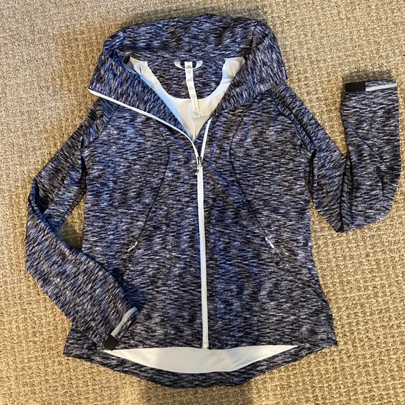 Lululemon Athletica Jacket - Picture 4 of 6